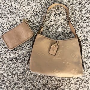 CarryAll Shoulder Bag